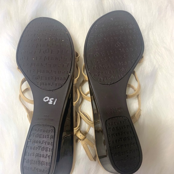 Stuart Weizmann Sandal - Picture 5 of 6